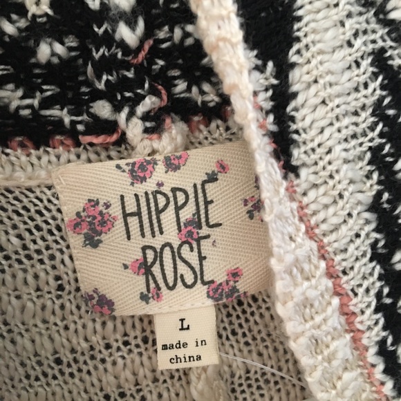 Hippie Rose Aztec Shrug - Picture 4 of 7